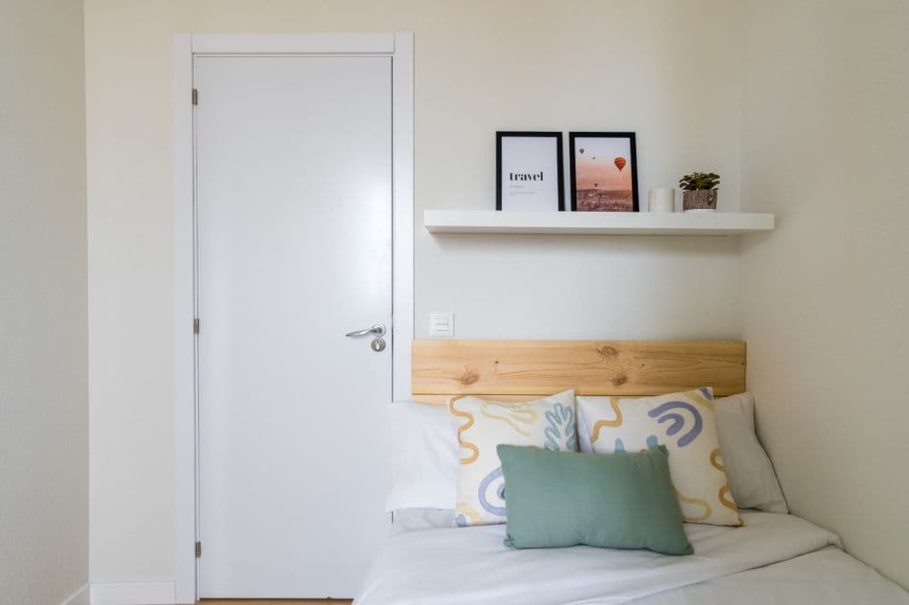 Private room in Madrid photo 4