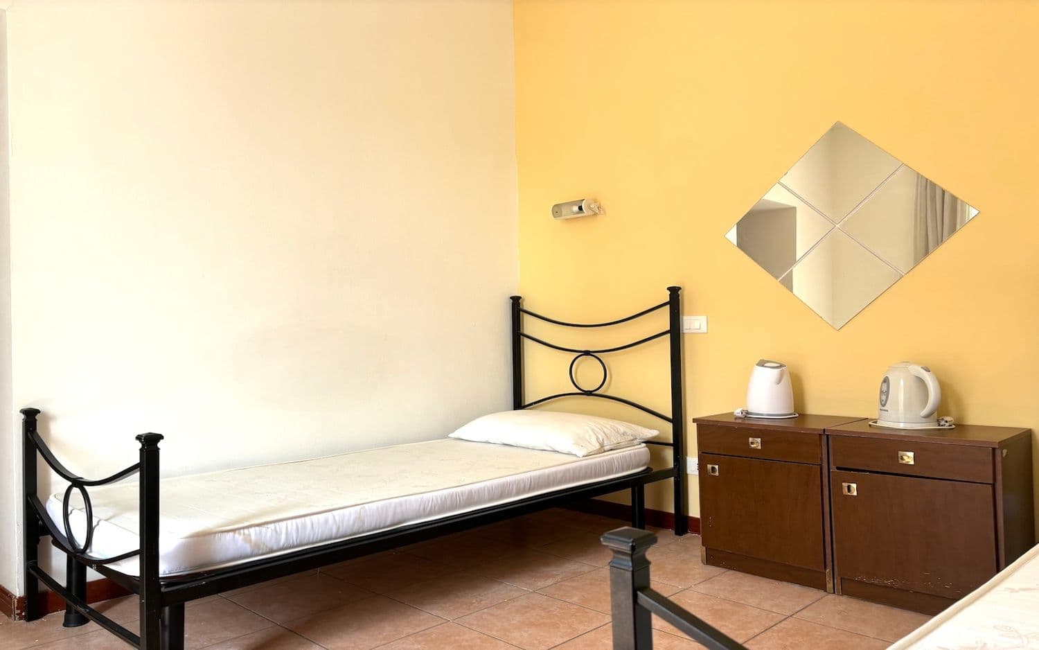 Stanza condivisa a Roma photo 3