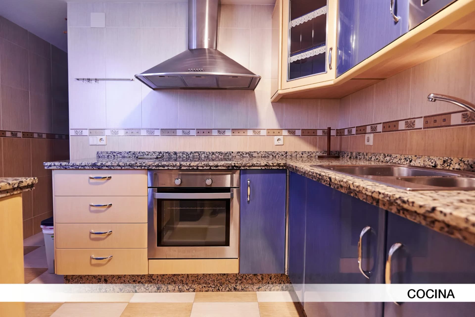Kitchen 2