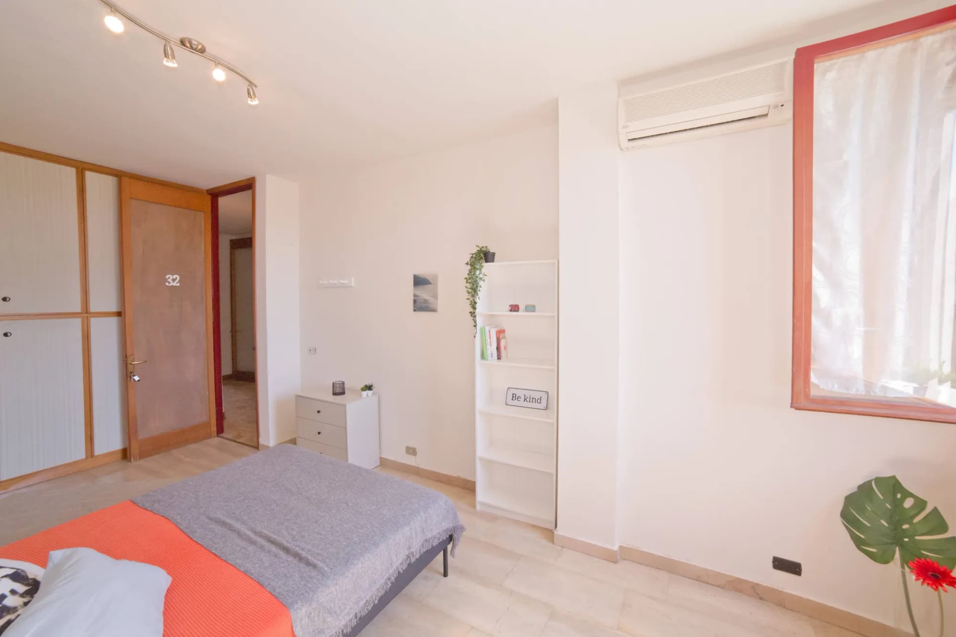 Habitación privada en Lecco photo 4