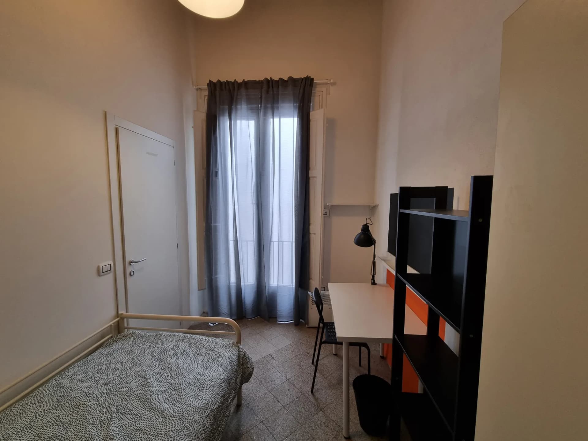 Stanza privata a Naples