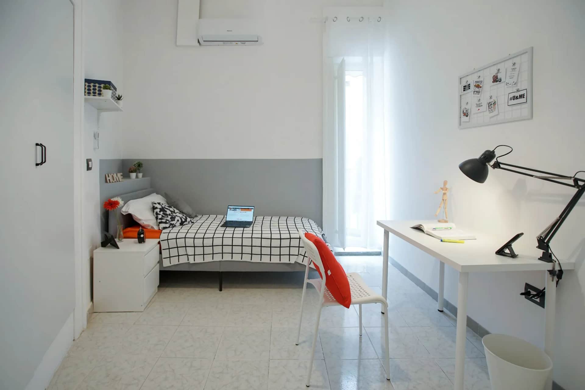 Room in Naples