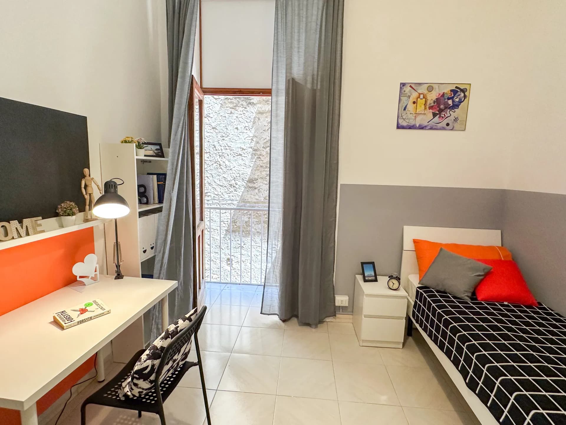 Stanza privata a Naples