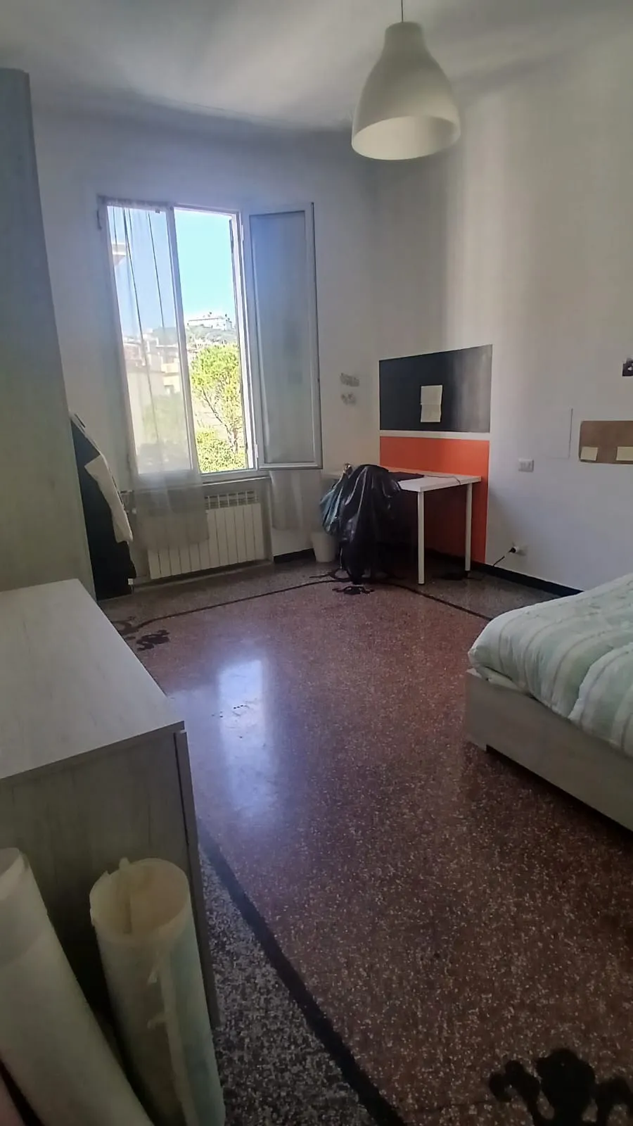 Stanza privata a Genoa